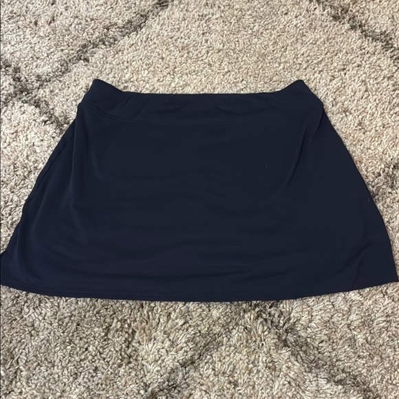 Chic Navy Blue Mini Tennis Skirt / Skort - Picture 3 of 3